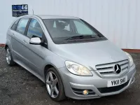 Usado Mercedes B160 2011 Prateado Monovolume