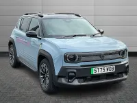 Usado Renault R4 Iconic 110 kW (150 CV) 2026 Blanco Familiar