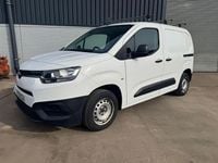 Usado Toyota Proace Active 120 HP (88 kW) 2021 Branco Monovolume