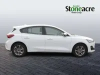 Usado Ford Focus Titanium 153 CV (112 kW) 2023 Blanco Utilitario