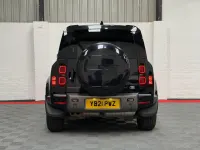Used Land Rover Defender SE Dynamic 2021 Black SUV