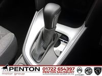 Used Toyota Yaris Cross Design 2023 White SUV