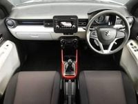 Used Suzuki Ignis SZ3 90 HP (66 kW) 2018 White/black SUV
