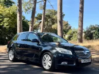 Used Vauxhall Insignia SRi 160 HP (117 kW) 2012 Black Estate
