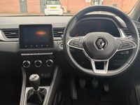 Used Renault Captur Iconic 91 HP (66 kW) 2021 Grey SUV