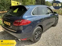 Begagnad Porsche Cayenne 245 HK (180 kW) 2013 Blå SUV