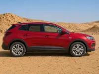 Second-hand Vauxhall Grandland X S 130 CP (95 kW) 2019 Roșu SUV