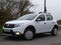Used Dacia Sandero Ambiance 90 HP (66 kW) 2018 White Hatchback