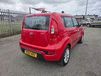 Used Kia Soul 126 HP (92 kW) 2012 Red SUV