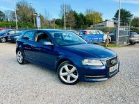 Begagnad Audi A3 102 HK (75 kW) 2010 Blå Halvkombi