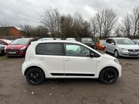 Used Seat Mii Design 60 HP (44 kW) 2016 White Hatchback