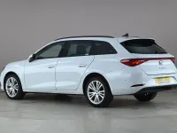 Used Seat Leon SE Dynamic 115 HP (84 kW) 2021 White Estate