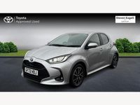Used Toyota Yaris Hybrid Design 114 HP (83 kW) 2022 Silver Hatchback