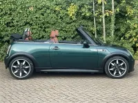 Begagnad Mini Cooper S 2009 Grön Halvkombi