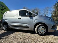 Second-hand Vauxhall Combo Sportive 100 CP (73 kW) 2021 Gri Monovolum