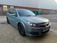 Used Vauxhall Vectra SRi 138 HP (101 kW) 2006 Grey Hatchback