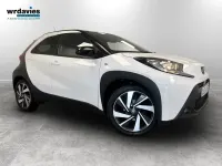 Used Toyota Aygo X 72 HP (52 kW) 2024 White SUV