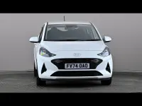 Used Hyundai i10 Advanced 2024 White Hatchback