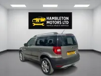 Used Skoda Yeti SE 140 HP (102 kW) 2011 Beige SUV