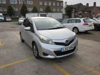 Used Toyota Yaris 69 HP (50 kW) 2012 Silver Hatchback