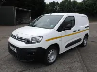 Used Citroën Berlingo 100 HP (73 kW) 2022 White MPV