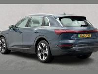 Usado Audi Q8 e-tron Sport 250 kW (340 HP) 2024 Azul SUV