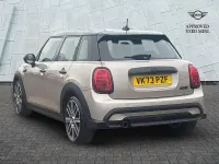 Używany Mini Cooper Exclusive 134 KM (98 kW) 2024 Szary Hatchback
