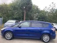 Usado Ford S-MAX Zetec 150 CV (110 kW) 2016 Azul Monovolumen