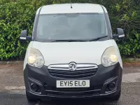Used Vauxhall Combo 2015 White MPV