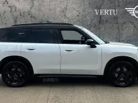 Used Mini Countryman Exclusive 218 HP (160 kW) 2024 White SUV