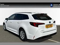 Nouă Toyota Corolla 138 CP (101 kW) 2025 Alb