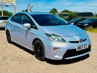 Used Toyota Prius T3 136 HP (100 kW) 2013 Purple Hatchback
