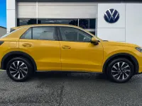 New VW T-Roc S 150 HP (110 kW) 2026 Yellow SUV