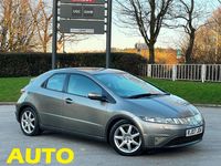Begagnad Honda Civic EX 138 HK (101 kW) 2007 Grå Halvkombi