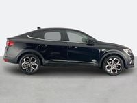 Begagnad Renault Arkana Version S 2023 Svart SUV