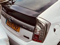 Used Toyota Prius 2015 White Hatchback