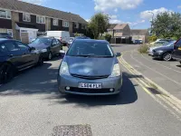Used Toyota Prius 76 HP (55 kW) 2004 Green Hatchback