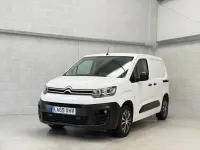 Używany Citroën Berlingo 100 KM (73 kW) 2020 Biały Minivan