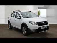 Used Dacia Sandero Ambiance 90 HP (66 kW) 2014 White Hatchback