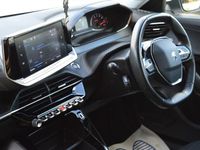 Used Peugeot 2008 Active 100 HP (73 kW) 2020 White SUV