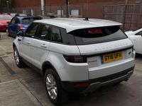 Używany Land Rover Range Rover evoque SE 2016 Biały Kombi