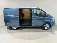 Used Ford Transit Custom Limited 185 HP (136 kW) 2020 Blue Van