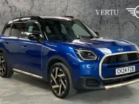 Begagnad Mini Countryman Exclusive 218 HK (160 kW) 2024 Blå SUV