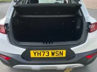 Used Kia Stonic 101 HP (74 kW) 2023 White SUV