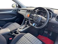 Used MG ZS Excite 111 HP (81 kW) 2023 White Hatchback