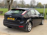 Usado Ford Focus Zetec 2009 Preto Citadino