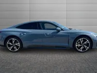 Used Audi e-tron GT quattro Comfort 384 kW (523 HP) 2022 Kemora grey Sedan