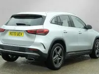 Usado Mercedes GLA200 AMG line 163 HP (119 kW) 2020 Prateado SUV