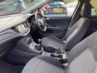 used Vauxhall Astra Hatchback (2016/66)1.6 CDTi 16V Design 5d