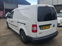 Used VW Caddy 102 HP (75 kW) 2012 White MPV